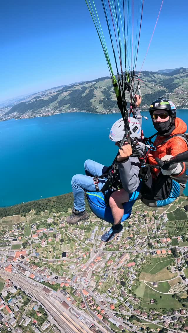 You came to Switzerland for the mountains…
So why not fly over them? 🪂🇨🇭
#Switzerland #SwissAlps #Paragliding #Kandersteg #travel