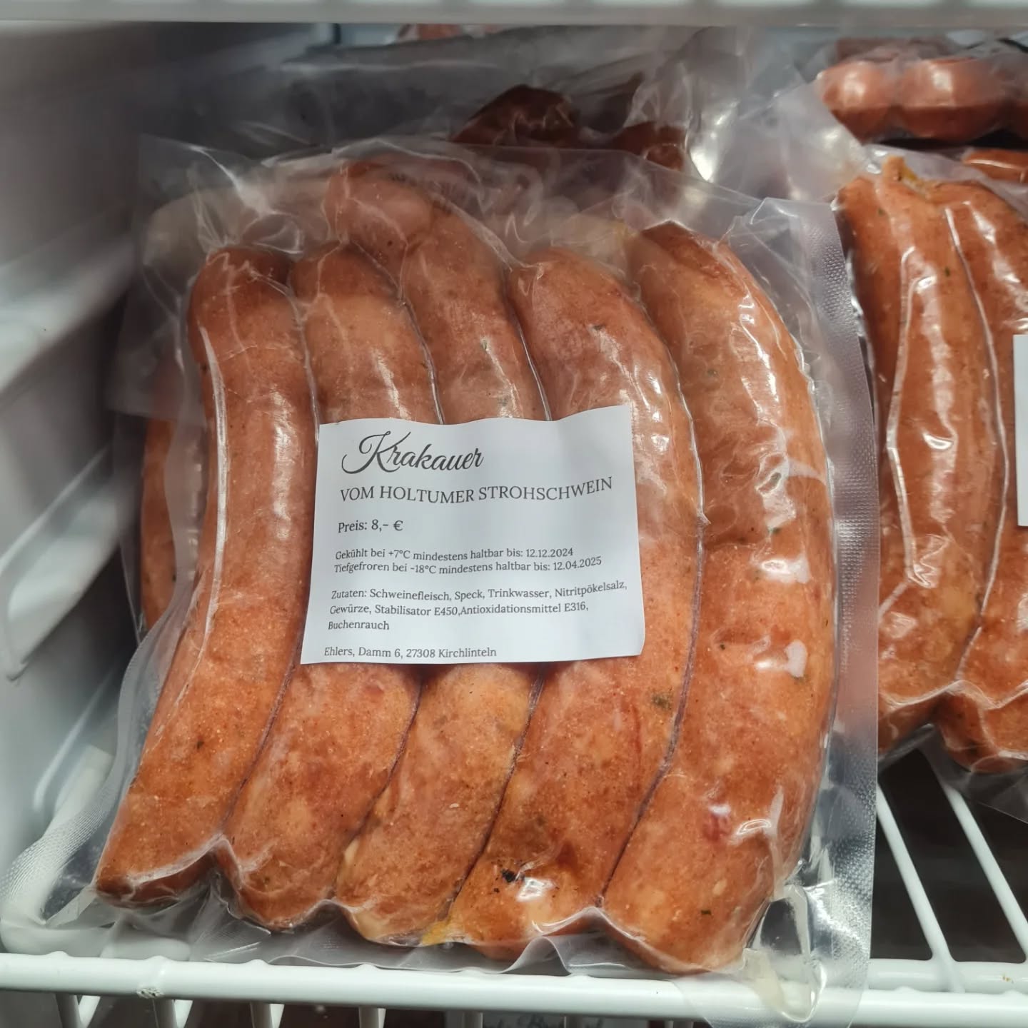 Frisches Grillfleisch von unseren Holtumer Strohschweinen ab sofort im Hofladen 😍🐷 Wenn ihr bei dem schönen Wetter auch so Lust auf Grillen habt wie wir, dann kommt vorbei und deckt euch mit frischem Fleisch ein 😊
#wissenwoesherkommt