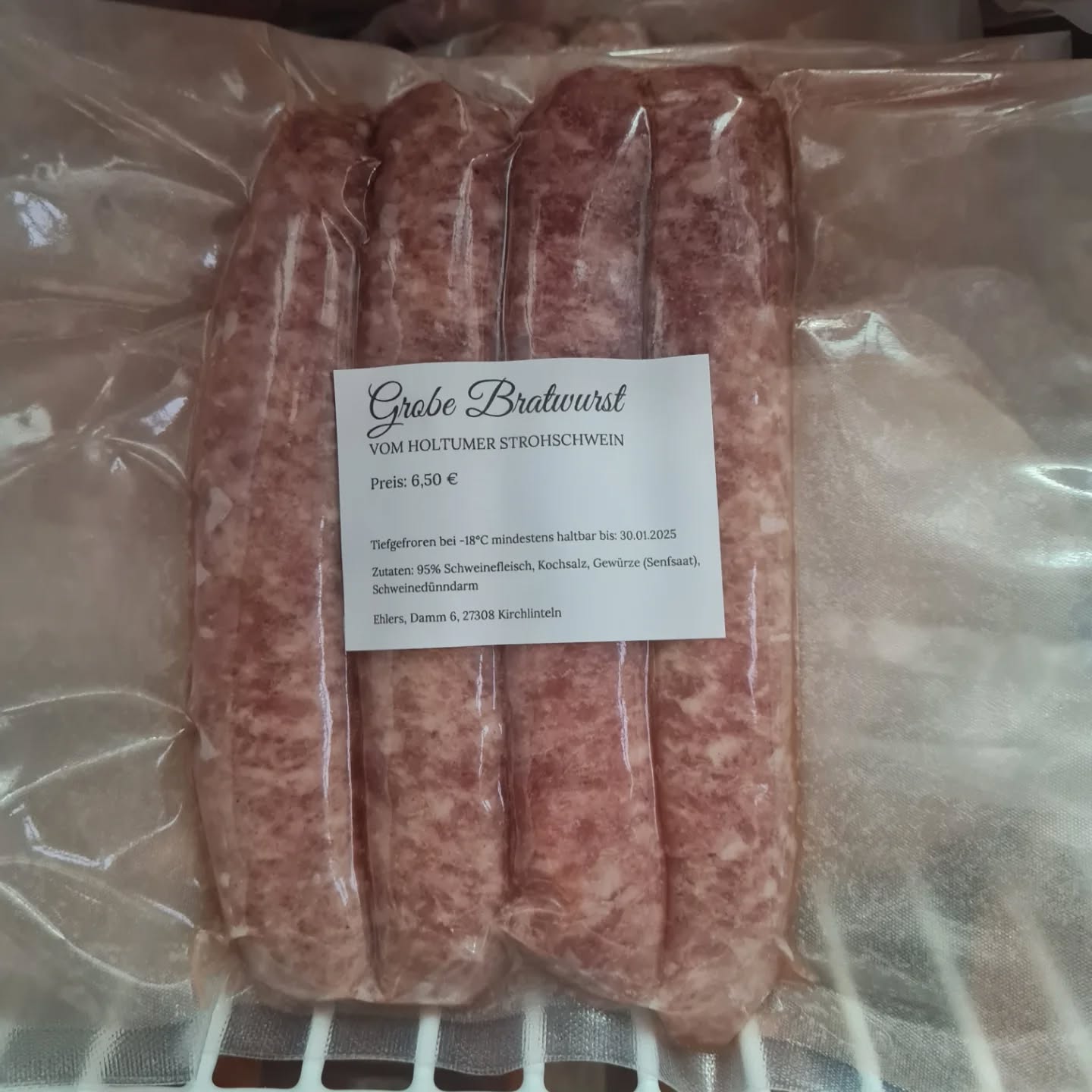 Frisches Grillfleisch von unseren Holtumer Strohschweinen ab sofort im Hofladen 😍🐷 Wenn ihr bei dem schönen Wetter auch so Lust auf Grillen habt wie wir, dann kommt vorbei und deckt euch mit frischem Fleisch ein 😊
#wissenwoesherkommt