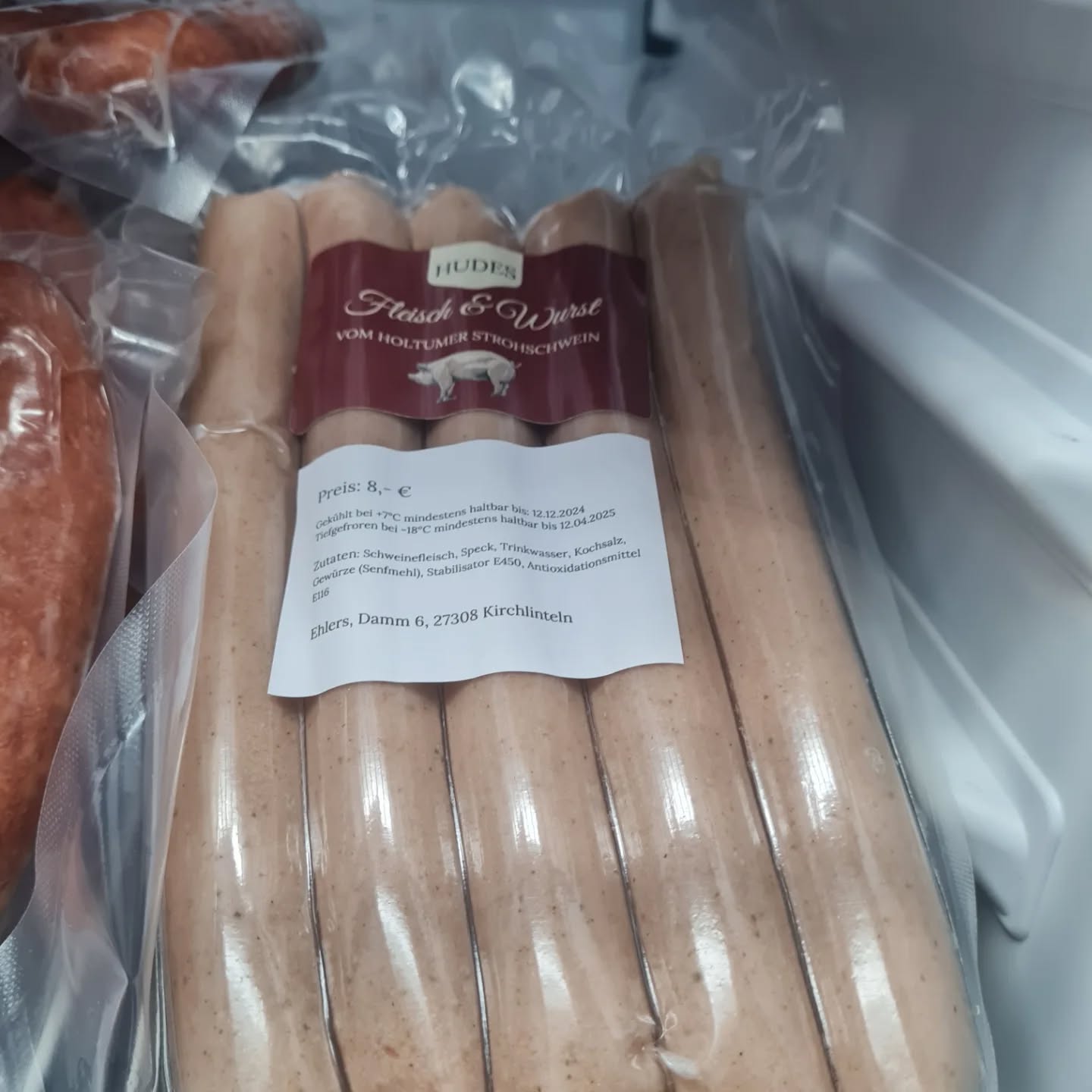 Frisches Grillfleisch von unseren Holtumer Strohschweinen ab sofort im Hofladen 😍🐷 Wenn ihr bei dem schönen Wetter auch so Lust auf Grillen habt wie wir, dann kommt vorbei und deckt euch mit frischem Fleisch ein 😊
#wissenwoesherkommt