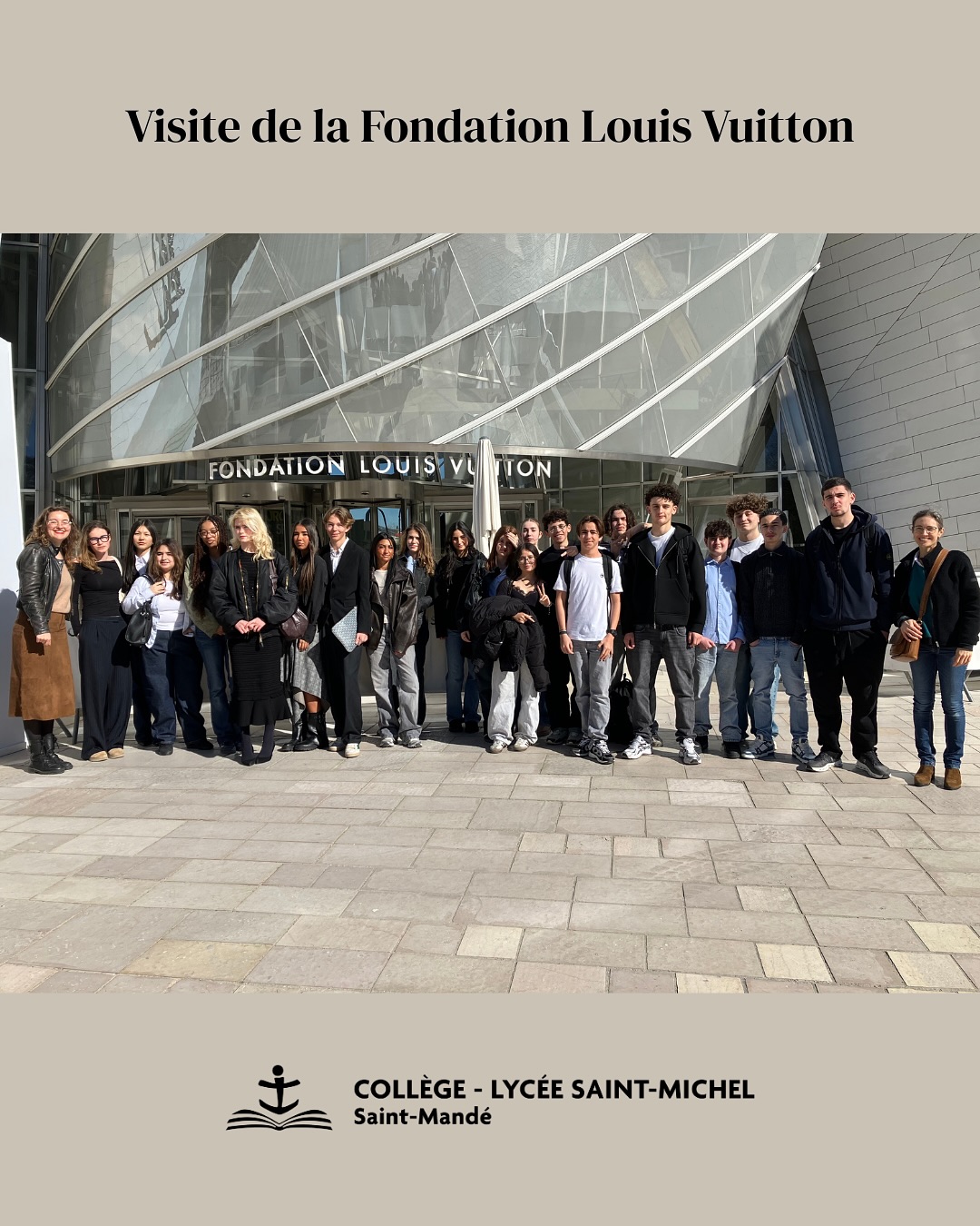 Dans le cadre du Printemps des Poètes, les élèves de 204 et de Terminales HLP ont participé à une visite poétique de la Fondation Louis Vuitton ainsi qu’un atelier d’écriture avec @souleymanediamankaofficiel et @margot_galatee . Un grand merci à eux deux pour leur générosité dans les échanges, au Printemps des Poètes d’avoir permis cette rencontre et à la @fondationlv de nous avoir accueillis !
#printempsdespoetes #poésie #atelierdecriture #fondationlouisvuitton #lycee #saintmichel #saintmandé